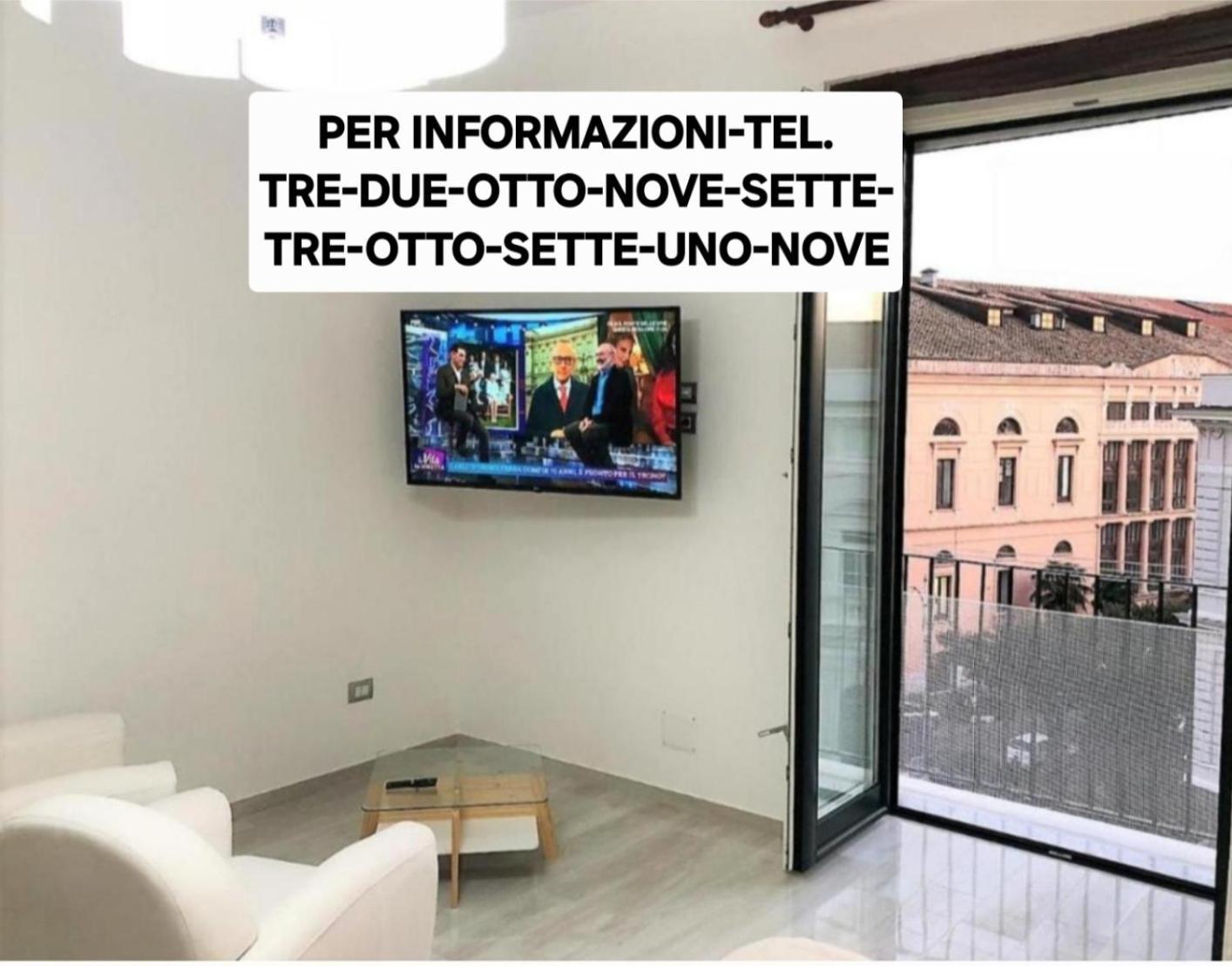 Al Teatro Verdi Luxury Apartment Salerno Exteriör bild